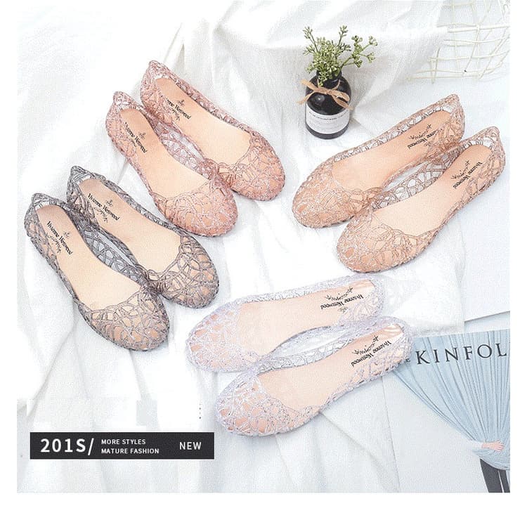 พร้อมส่ง🚚รองเท้าโลฟเฟอร์ผู้หญิง เย็นสบาย รองเท้าคริสตัลใส่สบาย รองเท้าแตะ ฤดูร้อน รุ่นใหม่ PVC นำเข้าราคาถุก  C-004