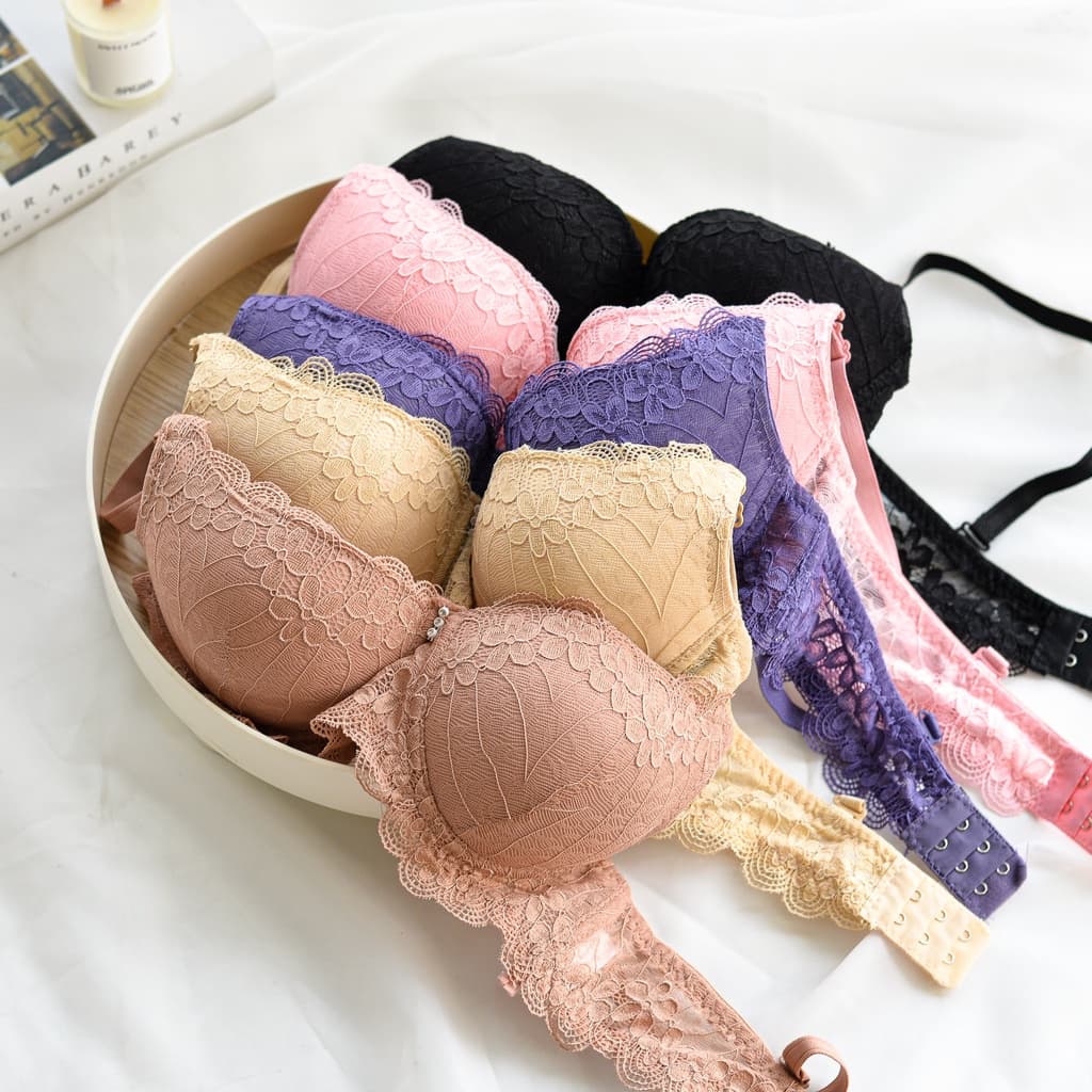 เสื้อใน#Daisy 008 บราลูกไม้แฟชั่นมีฟองน้ำมีโครง ใส่สบาย ไซส์เล็ก อก32-38 บราคัพAB - 1