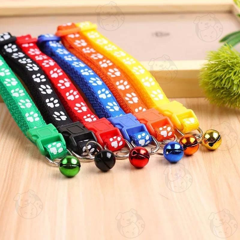 🐾ปลอกคอแมว สุนัข ลายอุ้งเท้า พร้อมกระดิ่ง ปรับขนาดได้ ปลอกคอสัตว์เลี้ยง น่ารัก แข็งแรง ทนทาน - 3