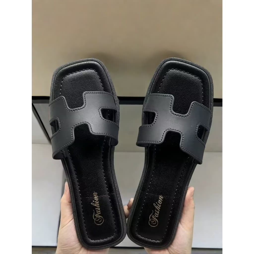 Icy.Sport🔥จัดส่งทันที🔥รองเท้าแตะสตรีฤดูร้อนแบนกลางแจ้ง high-end ผู้หญิงรองเท้าแตะชายหาดริมทะเลX131 - 6