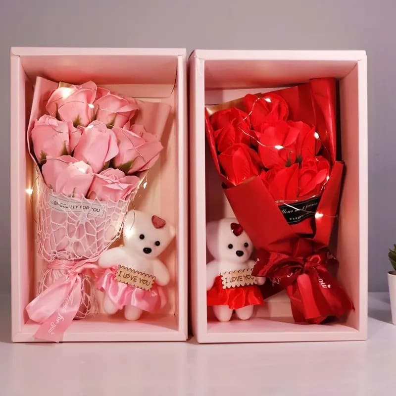 ดอกไม้ ดอกกุหลาบ วาเลนไทน์ พร้อมกับไฟ LED  น้องหมี+ถุงหิ้วสุดหรู น่ารักสุดๆ พร้อมส่งในไทย