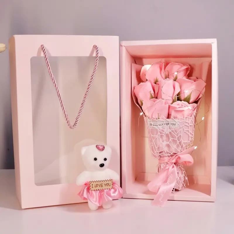 ดอกไม้ ดอกกุหลาบ วาเลนไทน์ พร้อมกับไฟ LED  น้องหมี+ถุงหิ้วสุดหรู น่ารักสุดๆ พร้อมส่งในไทย - 1