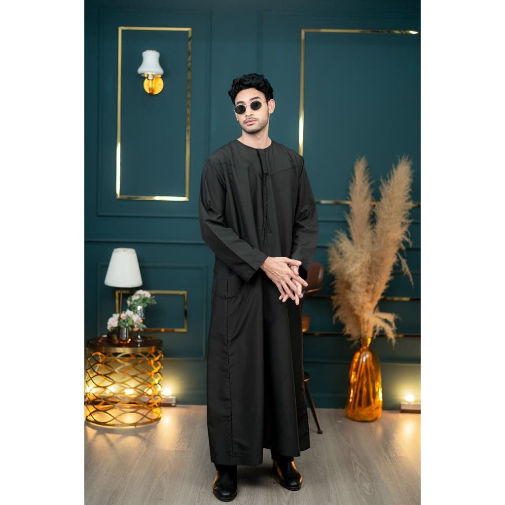 โต๊ปโอมานชายแขนยาว​ เพิ่มความหล่อด้วยพู่ตรงด้านหน้า และมีกระเป๋าด้านข้างทั้ง 2 ด้าน AE73วาริสมุสลิม - 2