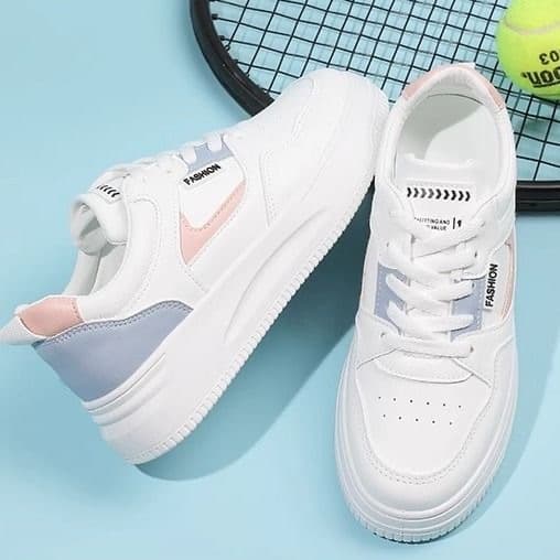 ใหม่ รองเท้ากีฬาลำลองผู้หญิงทุกคู่สไตล์เกาหลี พื้นรองเท้าทนทานต่อการสึกหรอ มีสไตล์และระบายอากาศได้ดี - 4