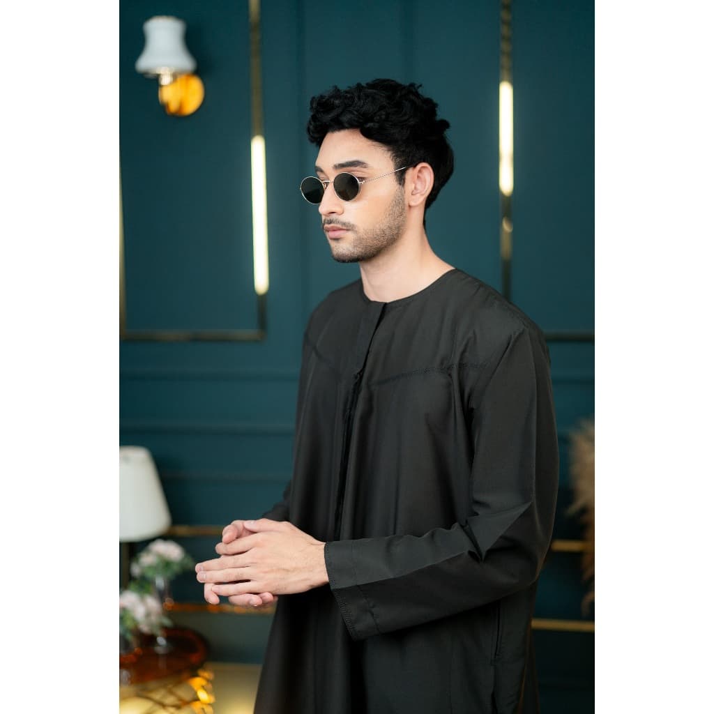 โต๊ปโอมานชายแขนยาว​ เพิ่มความหล่อด้วยพู่ตรงด้านหน้า และมีกระเป๋าด้านข้างทั้ง 2 ด้าน AE73วาริสมุสลิม - 5