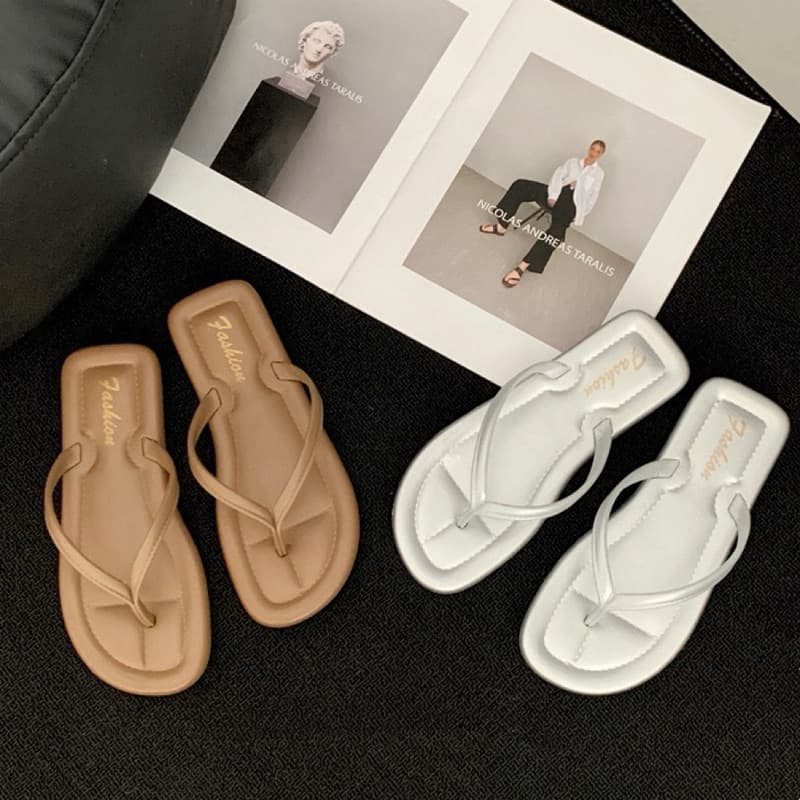 🍓EnJoy🍓พร้อมส่ง (LT-6636) รองเท้าเเตะแฟชั่น ทรงหูหนีบ ดีเทลสวยเรียบง่าย น้ำหนักเบา มีให้เลือก 4 สี - 6