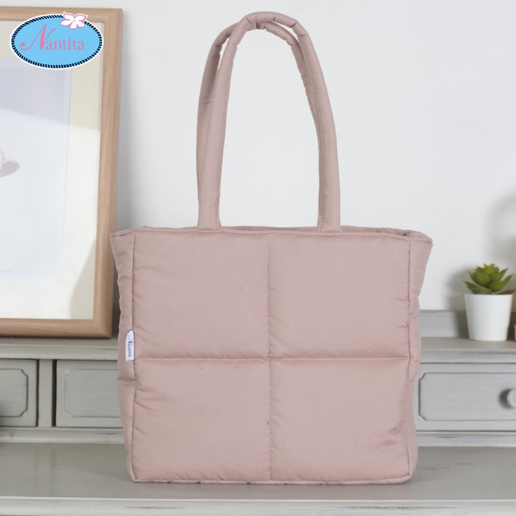 Nantita กระเป๋านุ่มนิ่มทรงสี่เหลี่ยมมีซิป PZ006