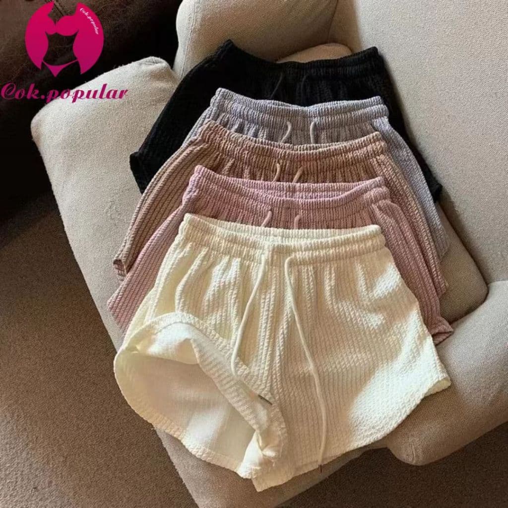 YY11 กางเกงขาสั้น บบผูกเชือก สวมใส่สบาย ลําลองสําหรับสตรี เอวสูงขากว้างทรงหลวมขนาดพลัสเหมาะกับการเล่นฟิตเนส COK