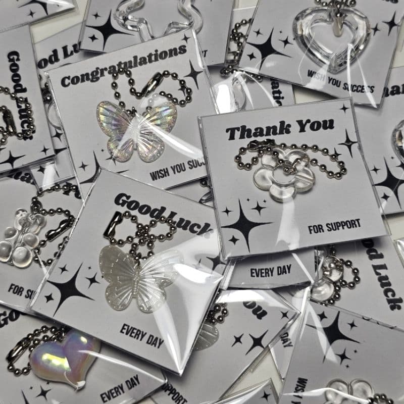 พวงกุญแจ(ราคาต่อ 1 ชิ้นค่ะ ) ของปัจฉิม ของแถมลูกค้า **ขนาดแพ็คเกจ 2×2 นิ้ว(U)